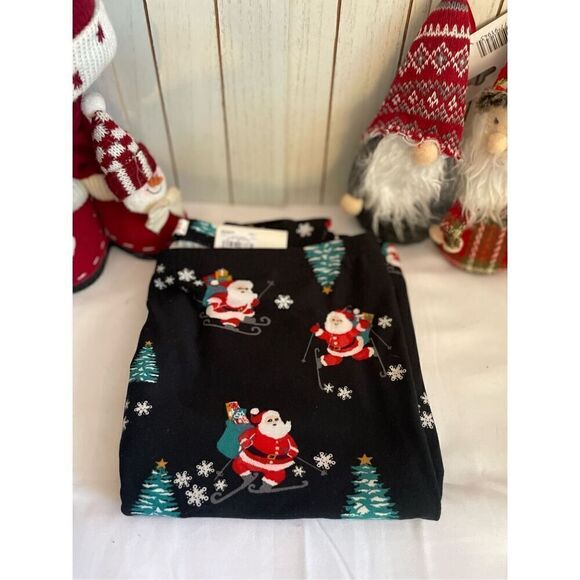 So Mid Rise Comfy Christmas Leggings Santa Skiing Size Large-NWT - Picture 6 of 11